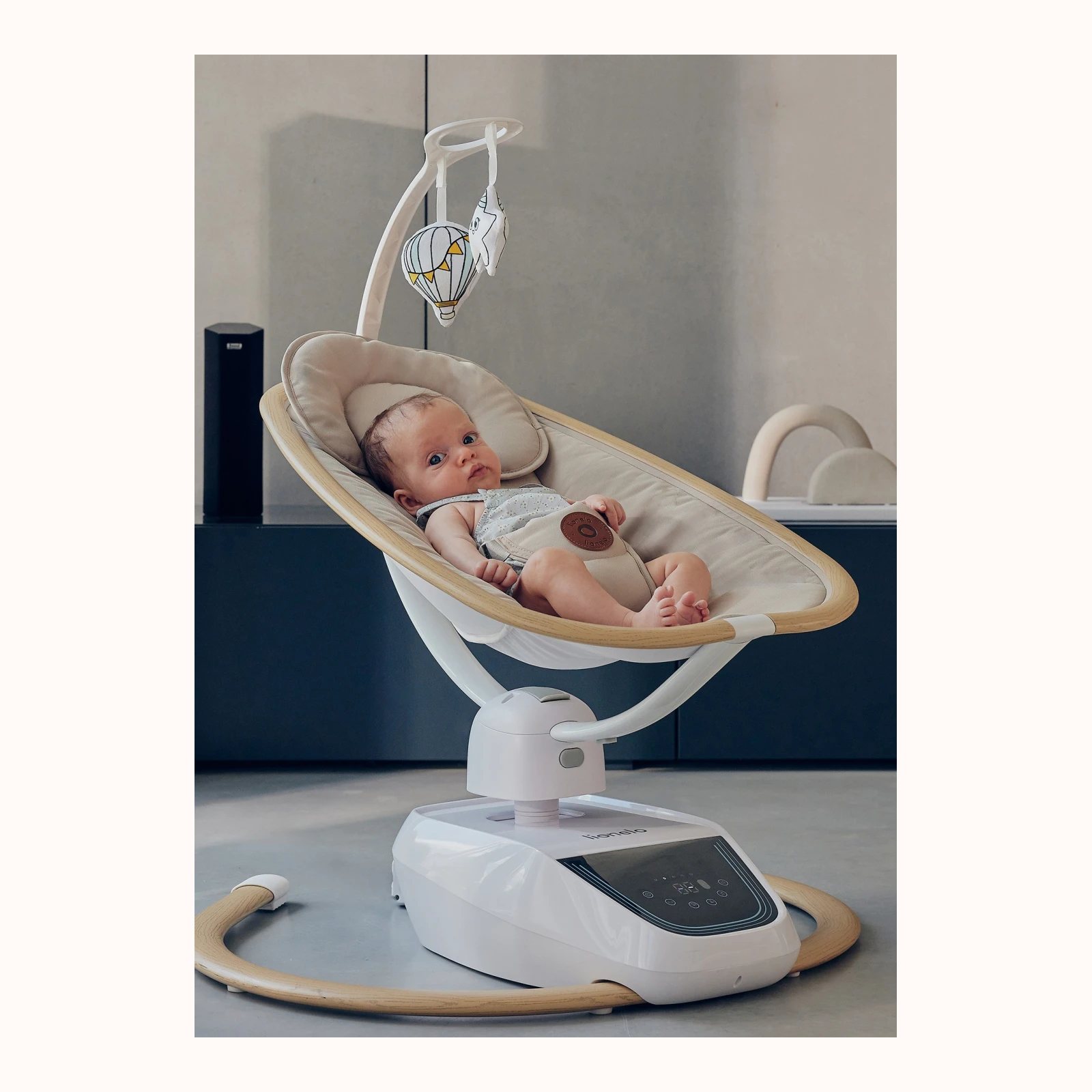 Lionelo Olivia – Luhatëse Elektrike Premium për Foshnje, pamja 4